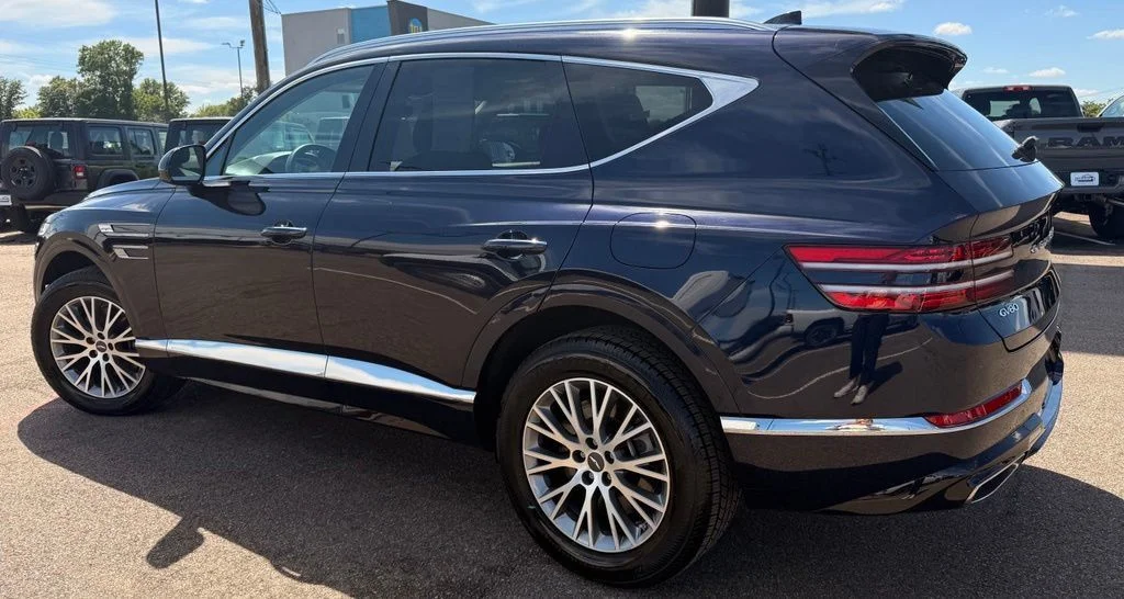 2024 GENESIS GV80 Standard - Photo 11