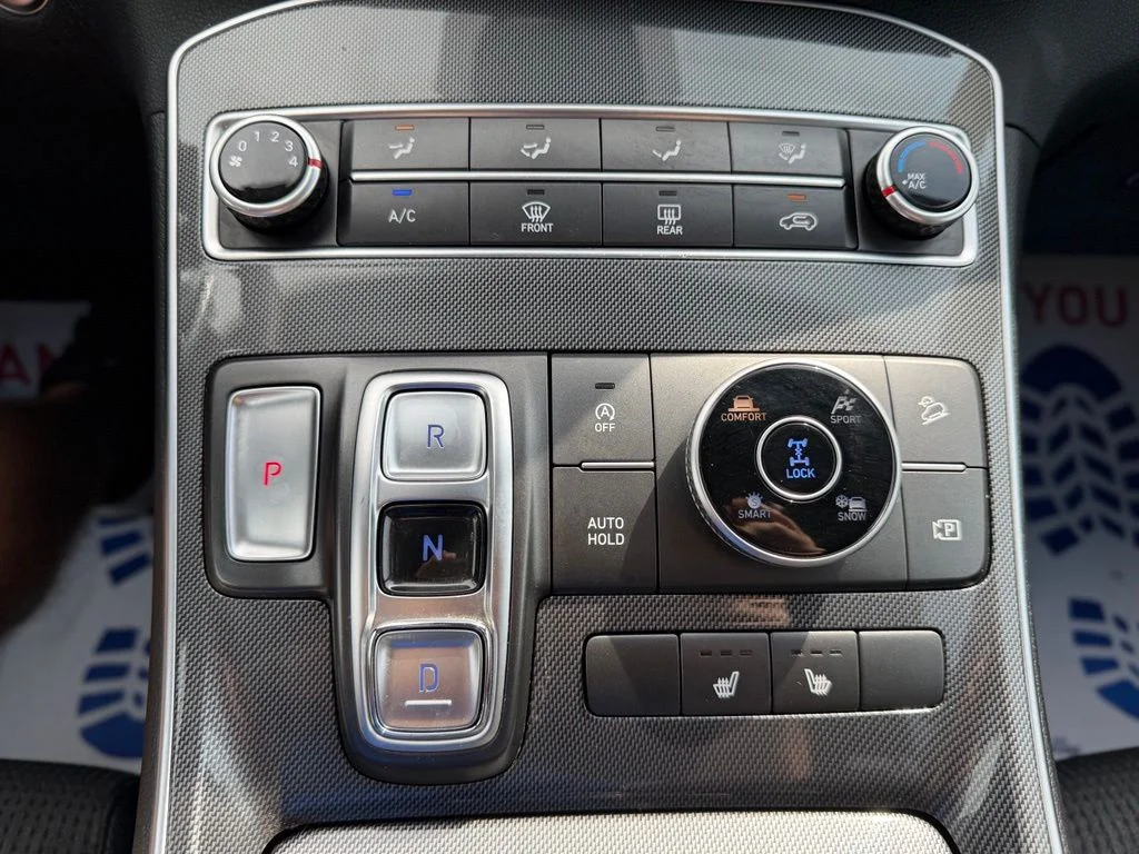 Used 2022 Hampton Gray Hyundai SEL image 34