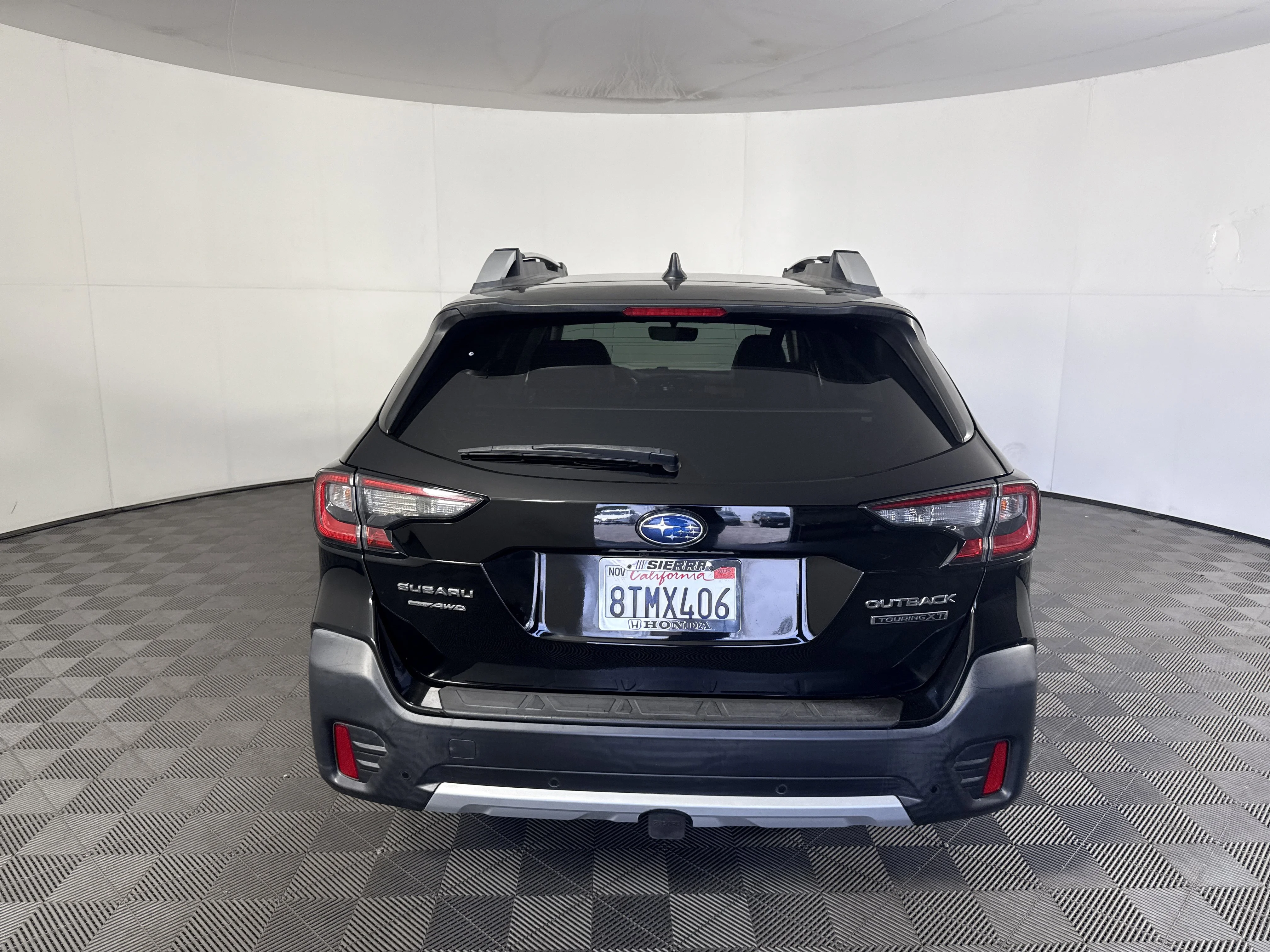 Used 2021 Crystal Black Silica Subaru Touring XT image 10