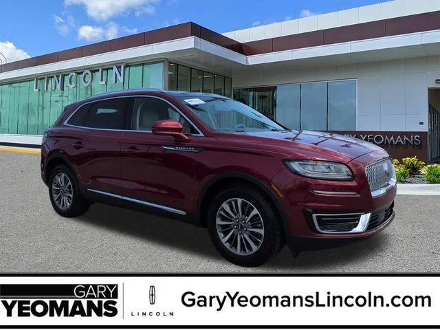 2019 Lincoln Nautilus Select