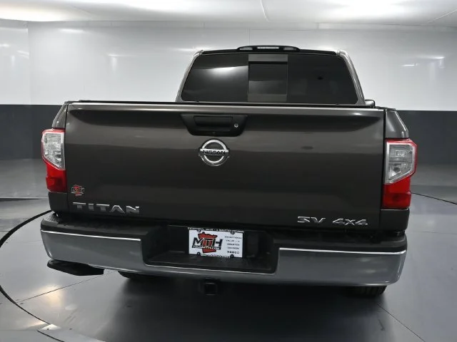 Used 2018 Brown Nissan SV image 5