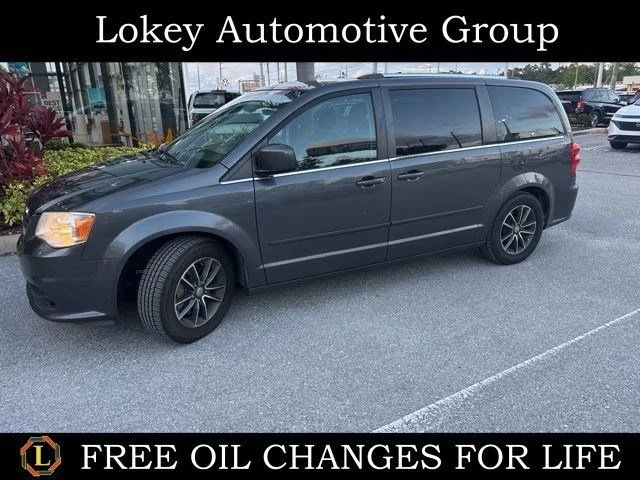 2017 Dodge Grand Caravan SXT's photo