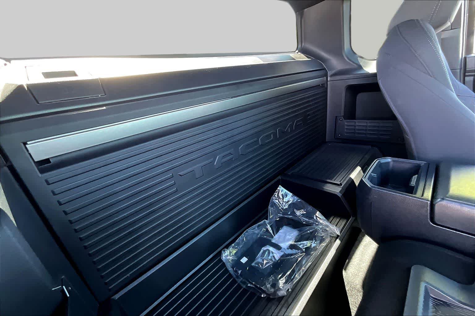2026 Toyota Tacoma SR5 - Photo 19