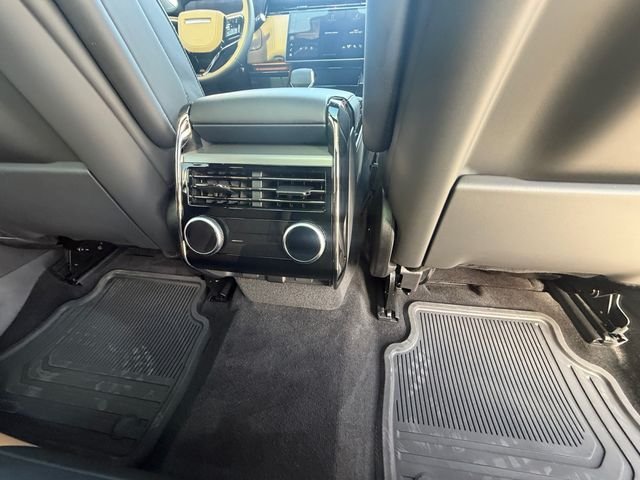 Certified Used 2025 Green Land Rover Dynamic SE image 17