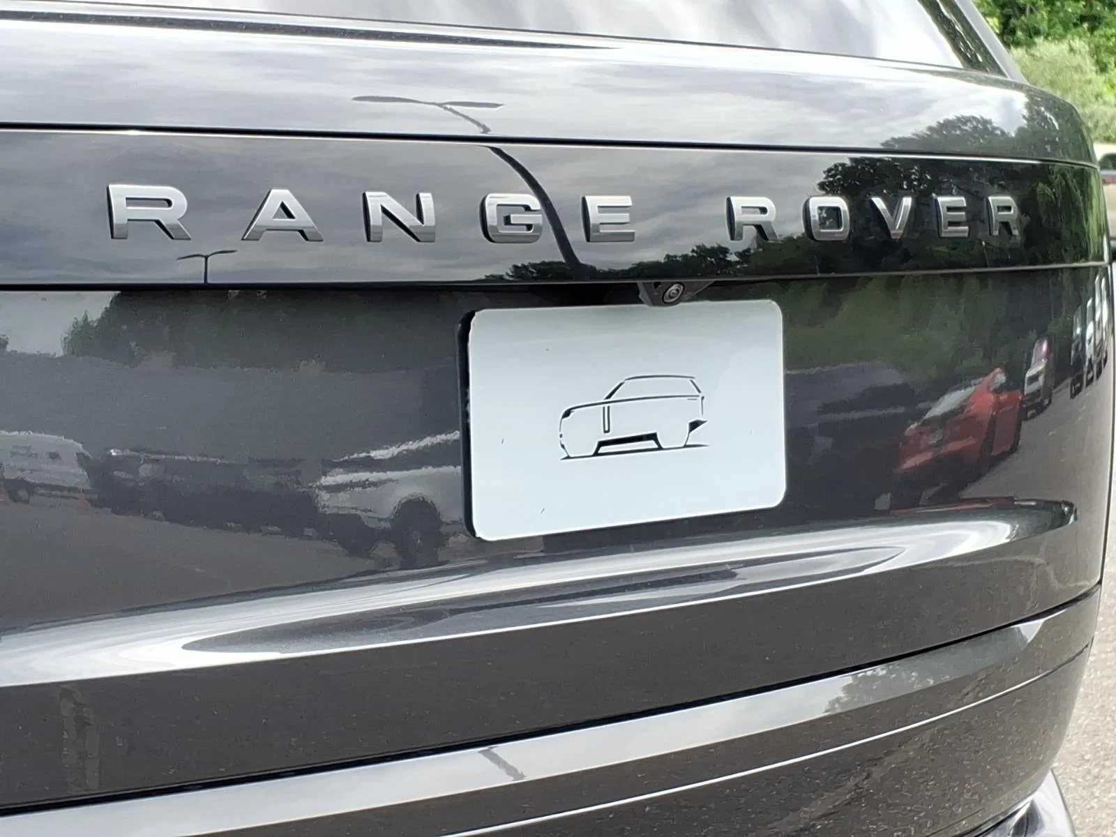 New 2026 Carpathian Grey Land Rover SE LWB image 19