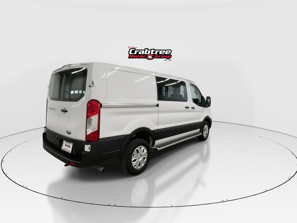 Used 2025 White Ford Base image 8