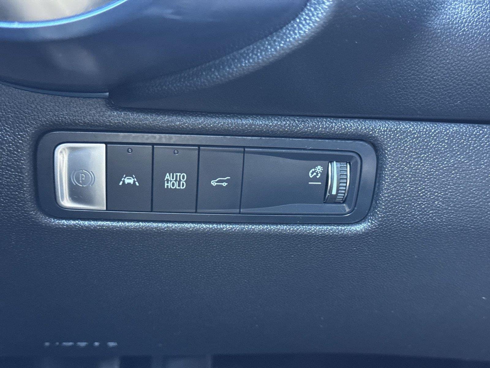 2024 Chevrolet Equinox EV LT - Photo 17