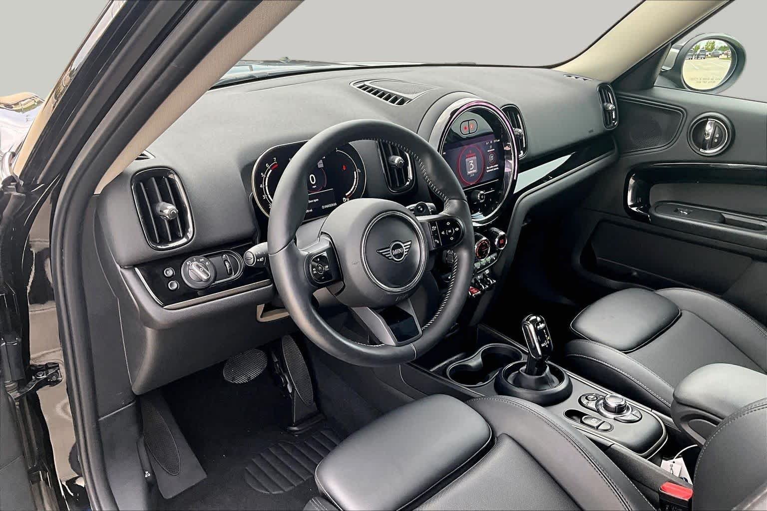 Used 2022 Midnight Black Metallic MINI Cooper S image 16