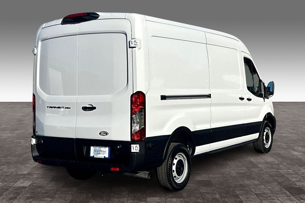 2026 Ford Transit Van Base - Photo 13