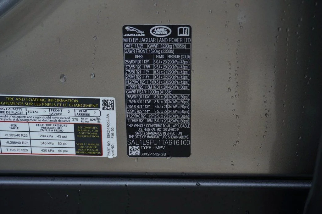 Certified Used 2026 Silver Land Rover Dynamic SE image 32