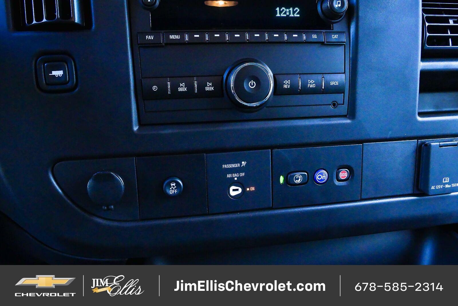 2025 Chevrolet Express Cargo Work Van - Photo 14
