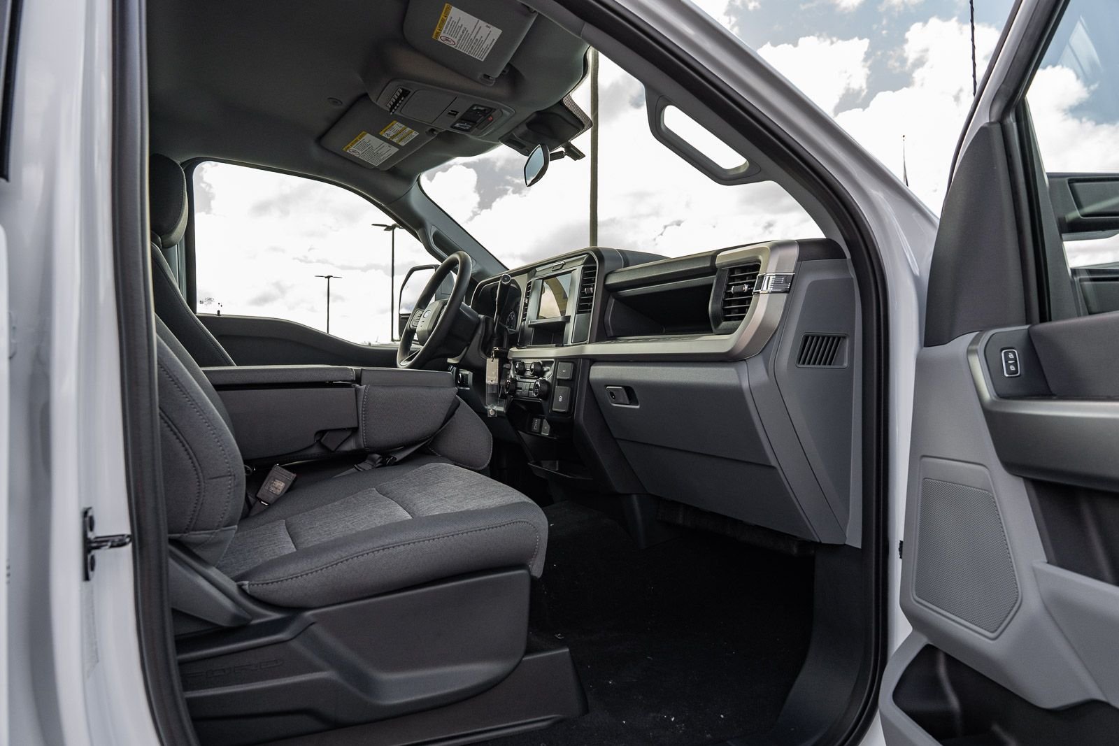 New 2027 White Ford XL image 7