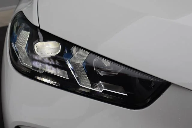 2026 BMW X5 50e - Photo 10