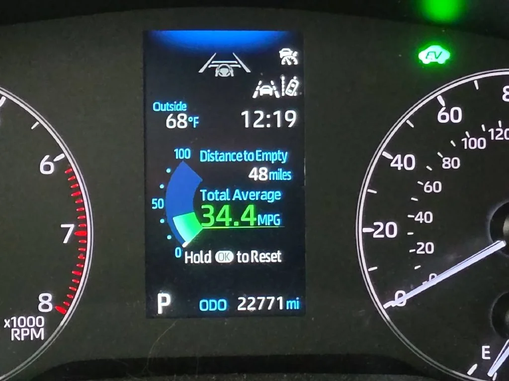 Used 2023 Blue Toyota Hybrid SE image 17