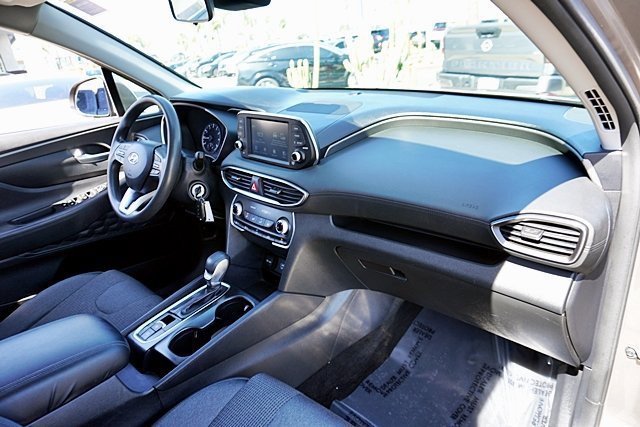 Used 2020 Brown Hyundai SE image 16