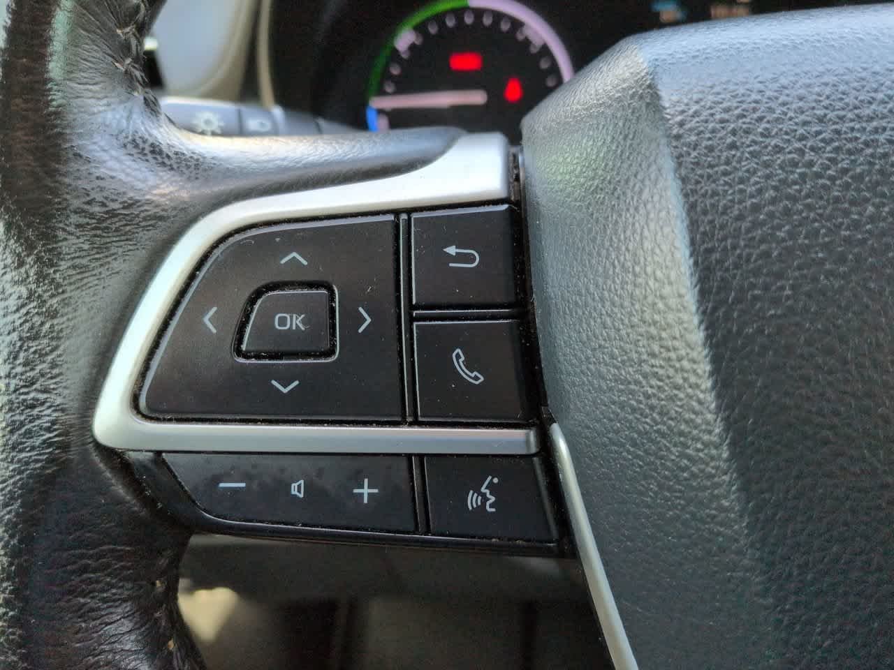 Certified Used 2021 Predawn Gray Mica Toyota XLE image 25