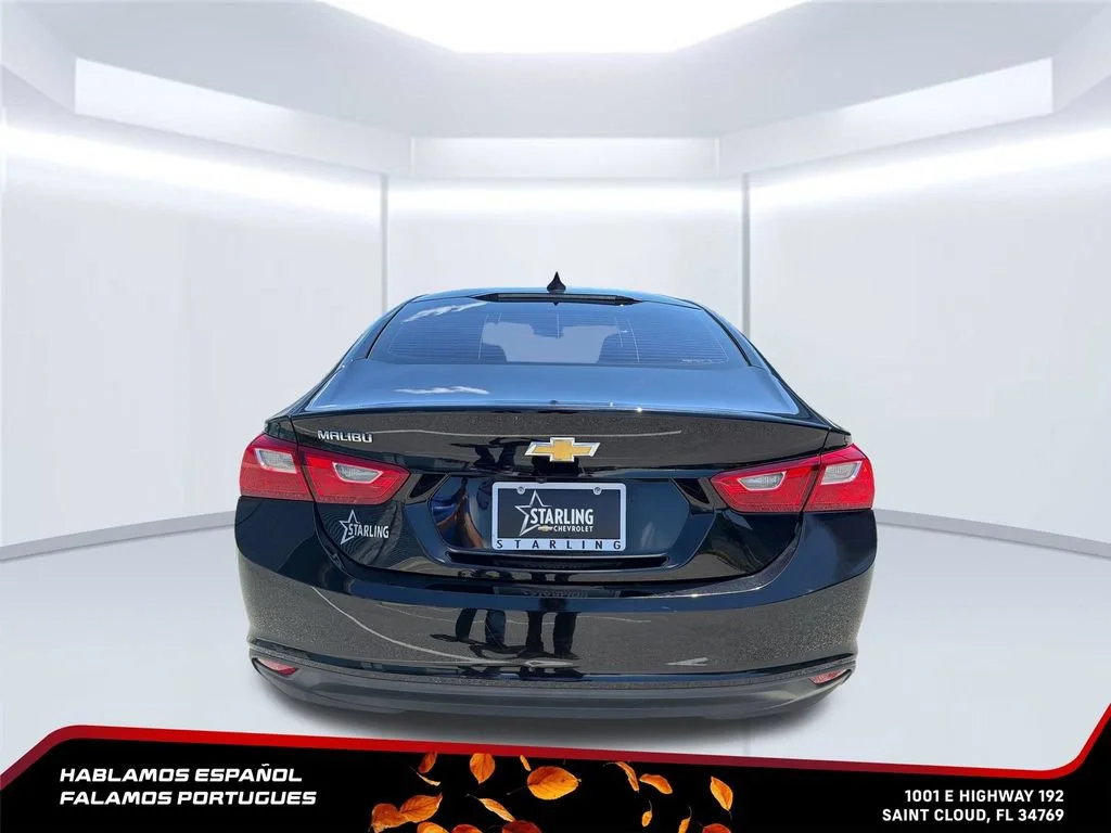 Used 2022 MOSAIC BLACK METALLIC Chevrolet LS image 4