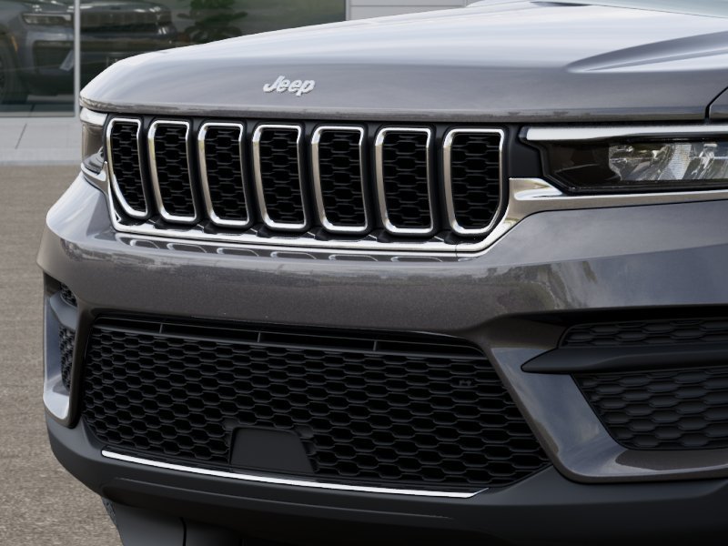 New 2026 Baltic Gray Metallic Clear-Coat Exterior Paint Jeep Laredo X image 11
