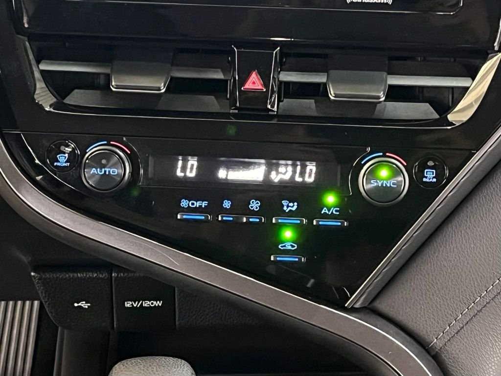 Used 2023 Ice Toyota LE image 23