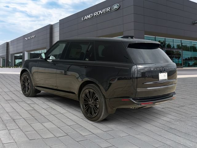 New 2026 Santorini Black Land Rover SE image 3