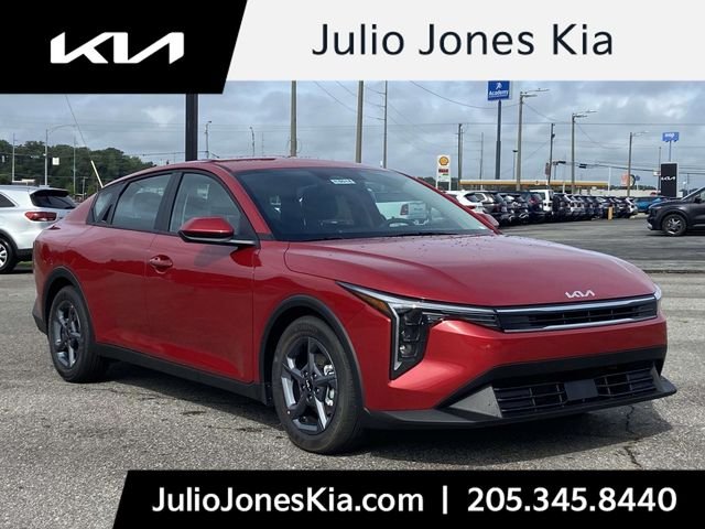 2026 Kia K4 LXS AT's photo