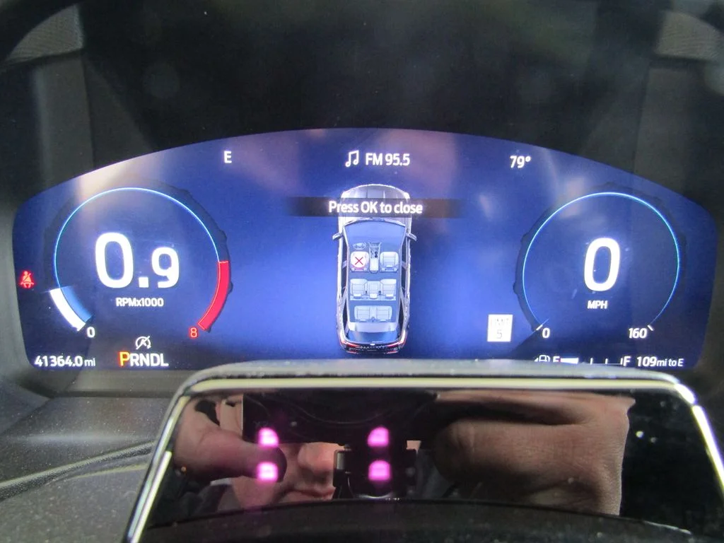 Used 2025 Gray Ford ST-Line image 26