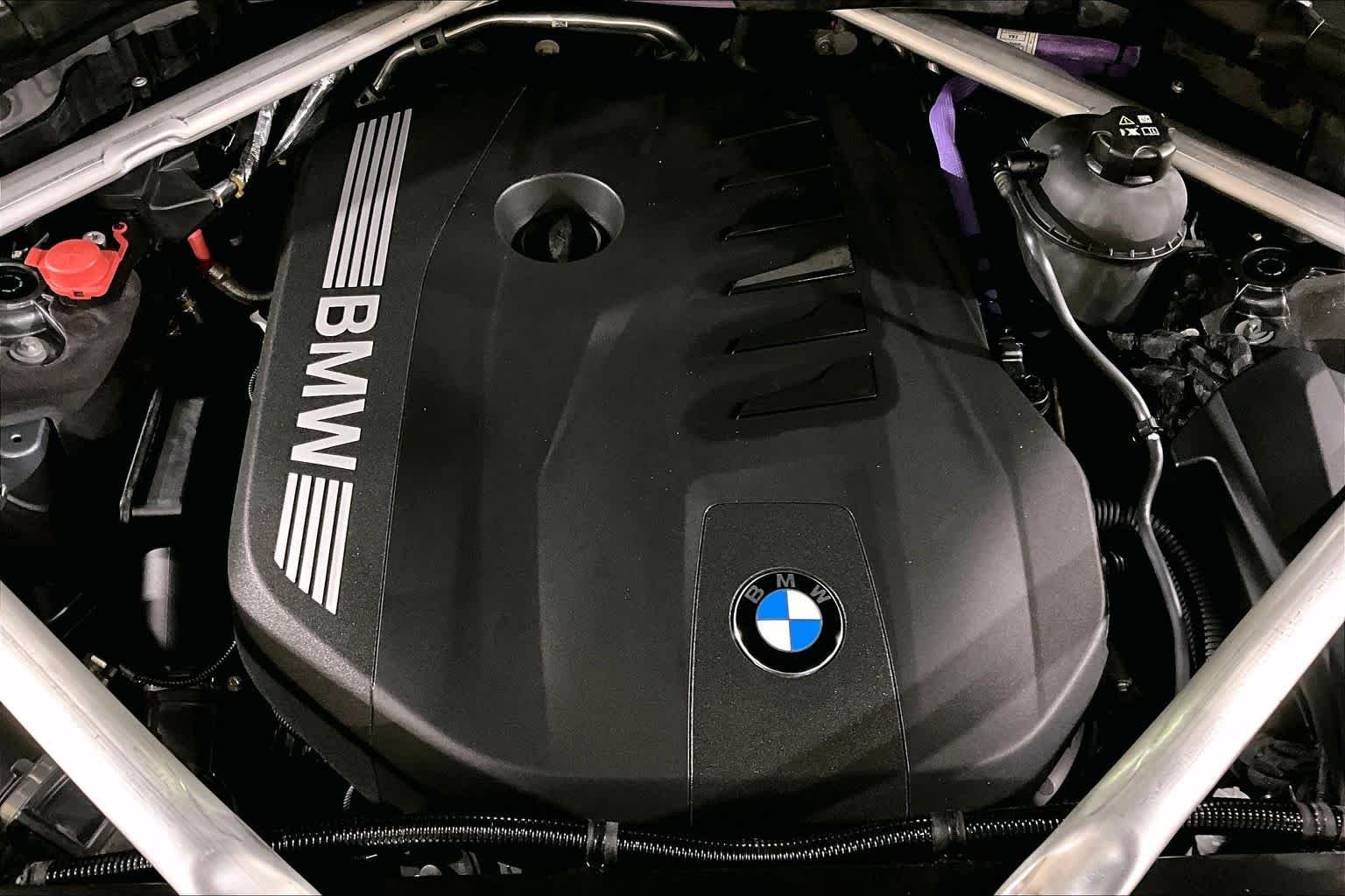 Certified Used 2023 Skyscraper Grey Metallic BMW xDrive40i image 30