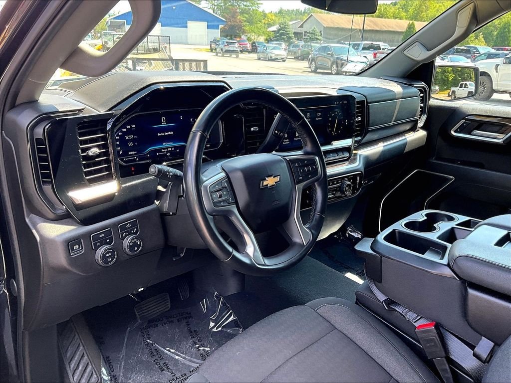 Used 2024 Dark Ash Metallic Chevrolet LT image 8