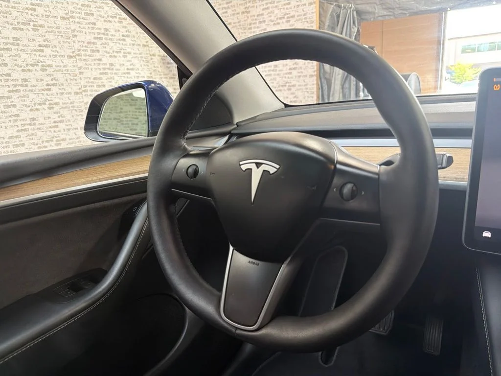 Used 2023 Deep Blue Metallic Tesla Long Range image 17