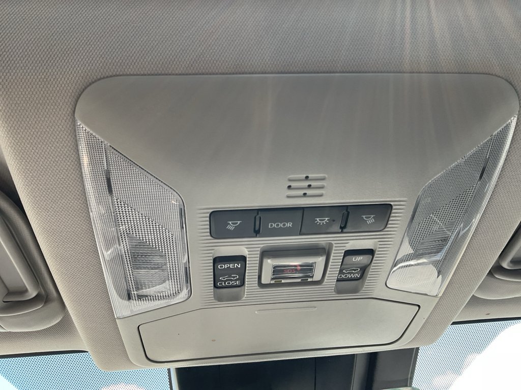 Used 2022 Magnetic Gray Metallic Toyota Hybrid XLE image 33