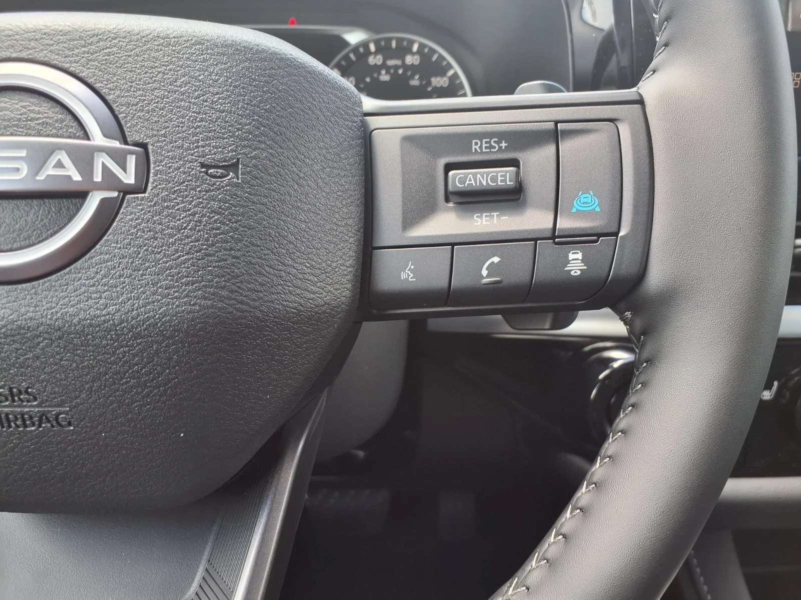 2026 Nissan Pathfinder SV White at Robbins Nissan