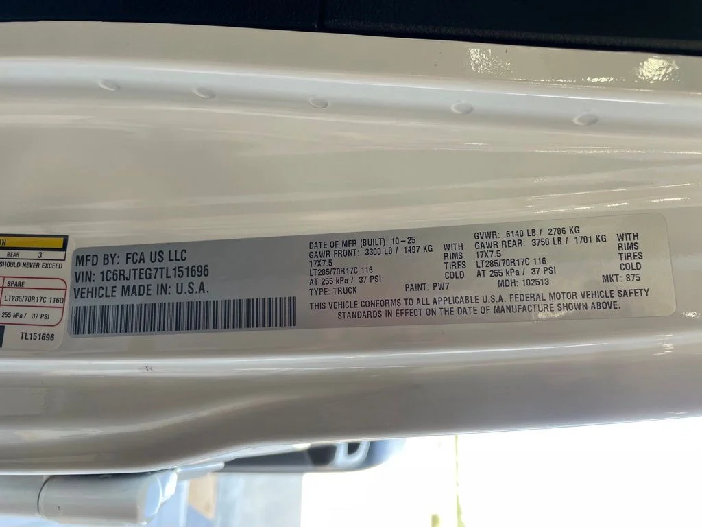 Used 2026 White Jeep Mojave image 27