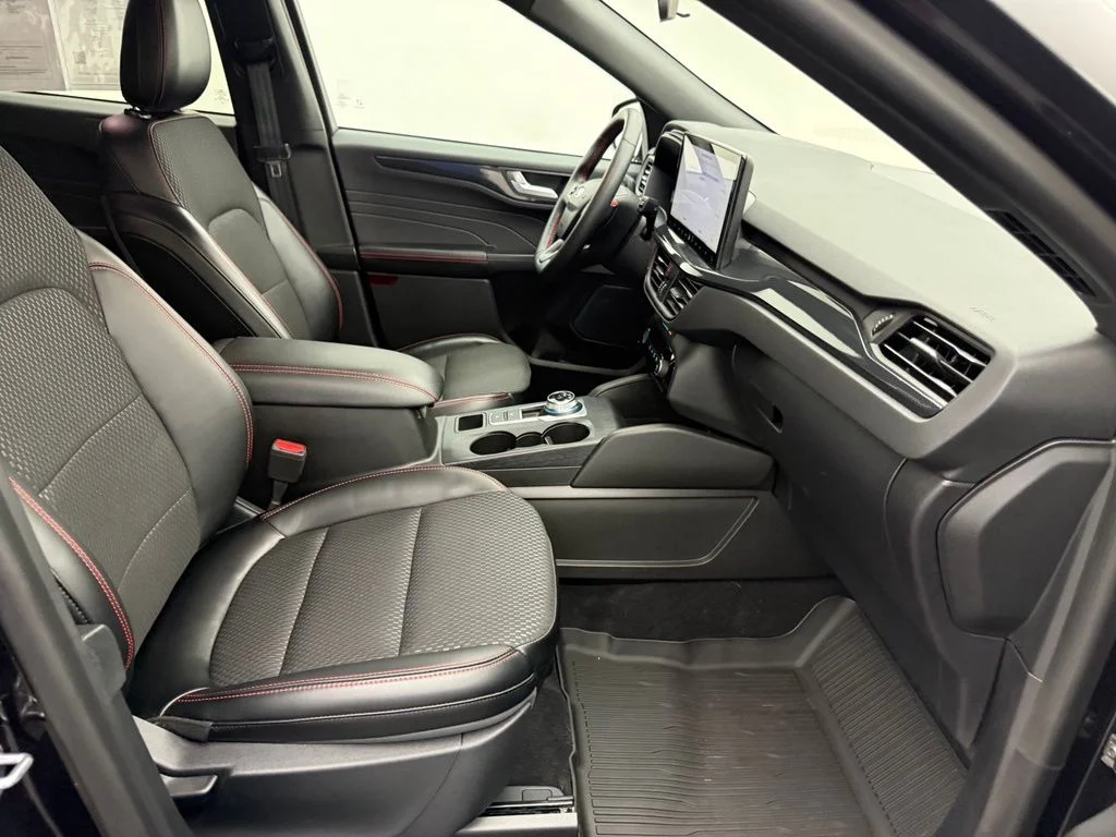 Used 2024 Black Ford ST-Line image 36