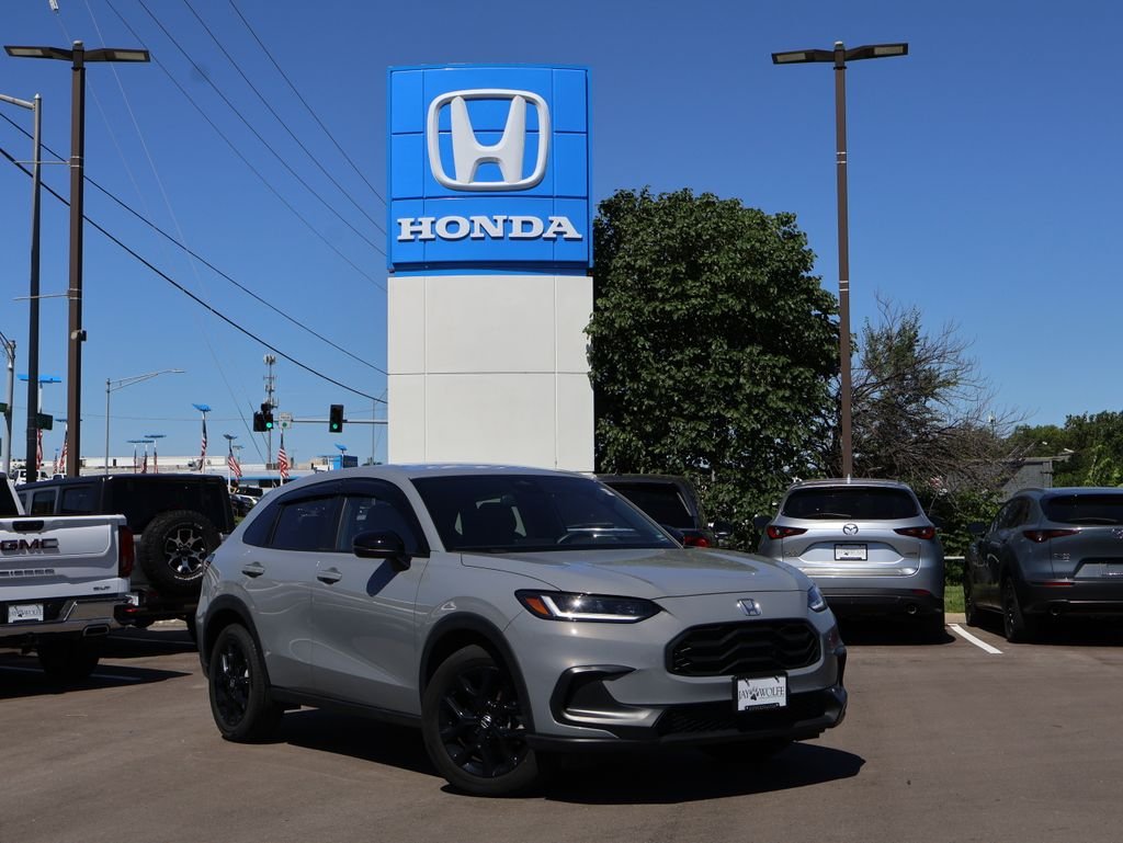 Used 2024  Honda Sport image 1
