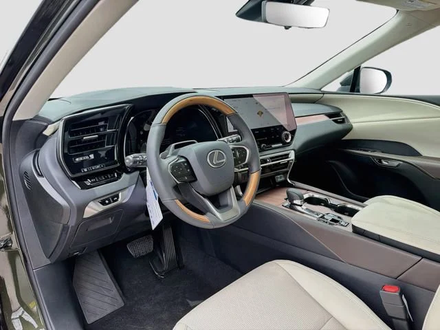 New 2026 Nori Green Pearl Lexus PREMIUM PLUS image 27