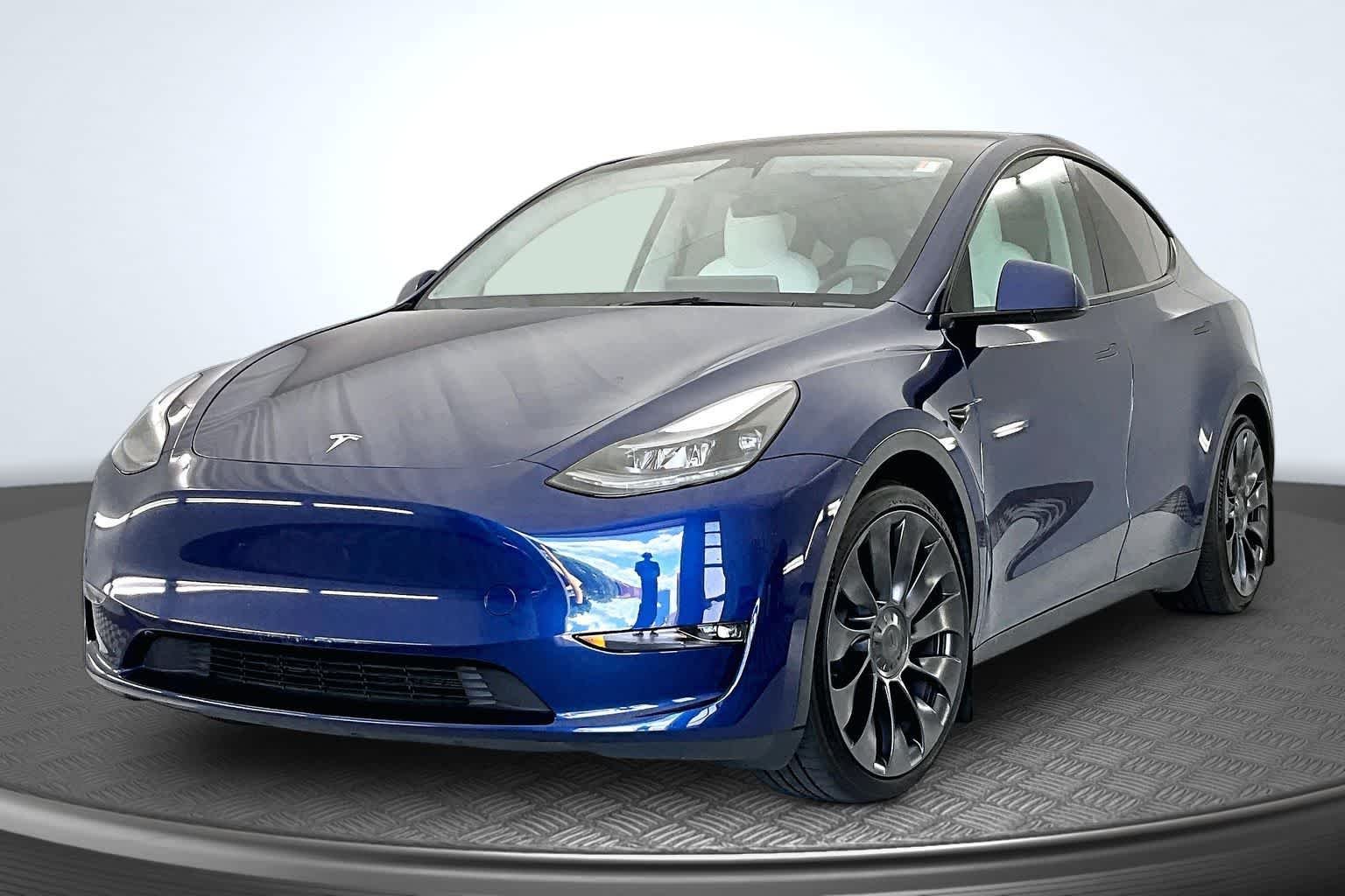 2023 Tesla Model Y Performance Dual Motor All-Wheel Drive's photo