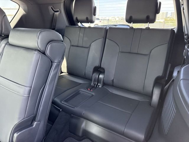 Certified Used 2025 White Lexus 700h Luxury image 24