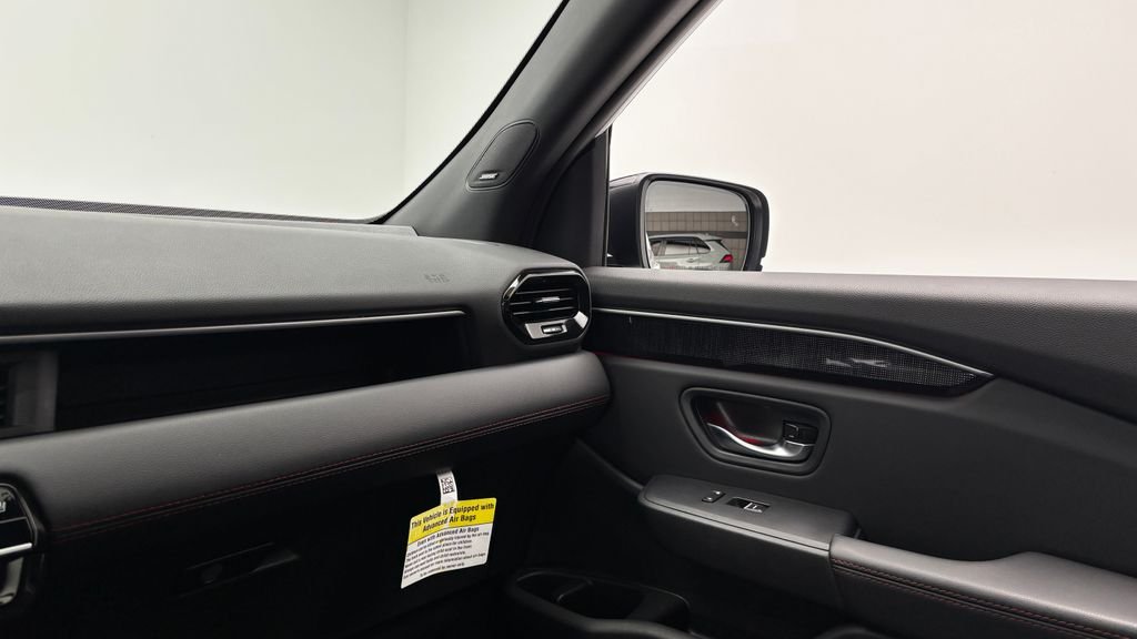 Used 2025 White Honda Black Edition image 31