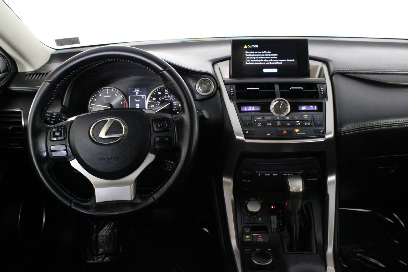 Used 2017 White Lexus 200t image 16