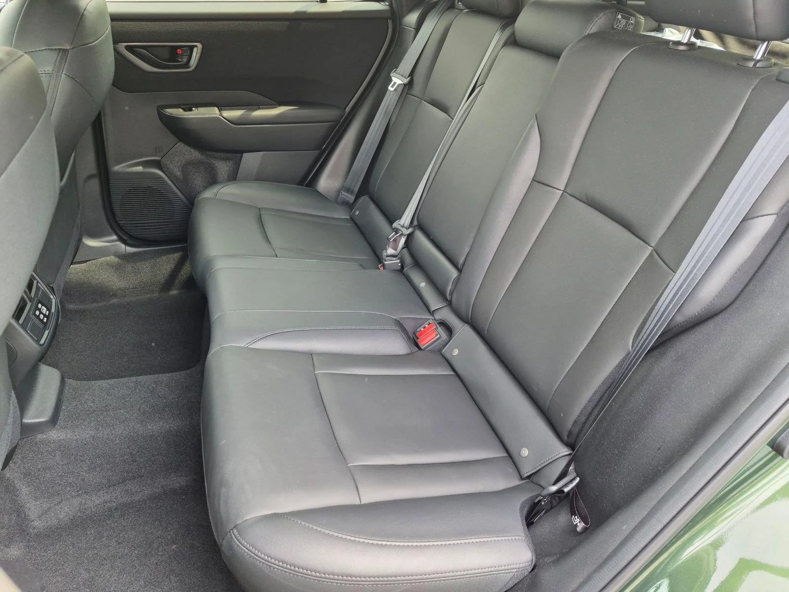 Used 2026 Deep Emerald Green Pearl Subaru Premium image 30
