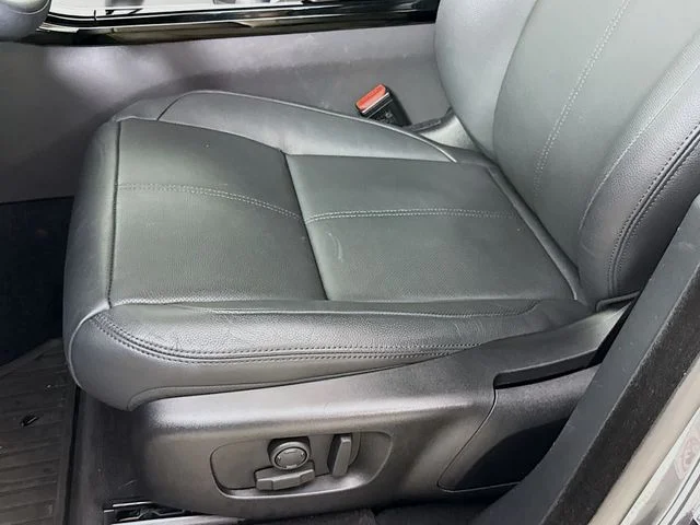 Certified Used 2026 Gray Land Rover Dynamic SE image 22