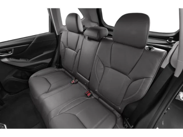 Used 2023 Ice Silver Metallic Subaru Limited image 13