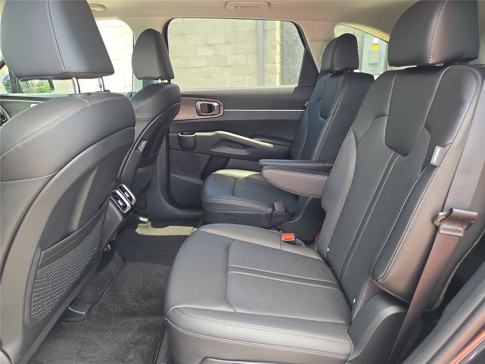Certified Used 2025 Panthera Metal Kia X-Line EX image 13