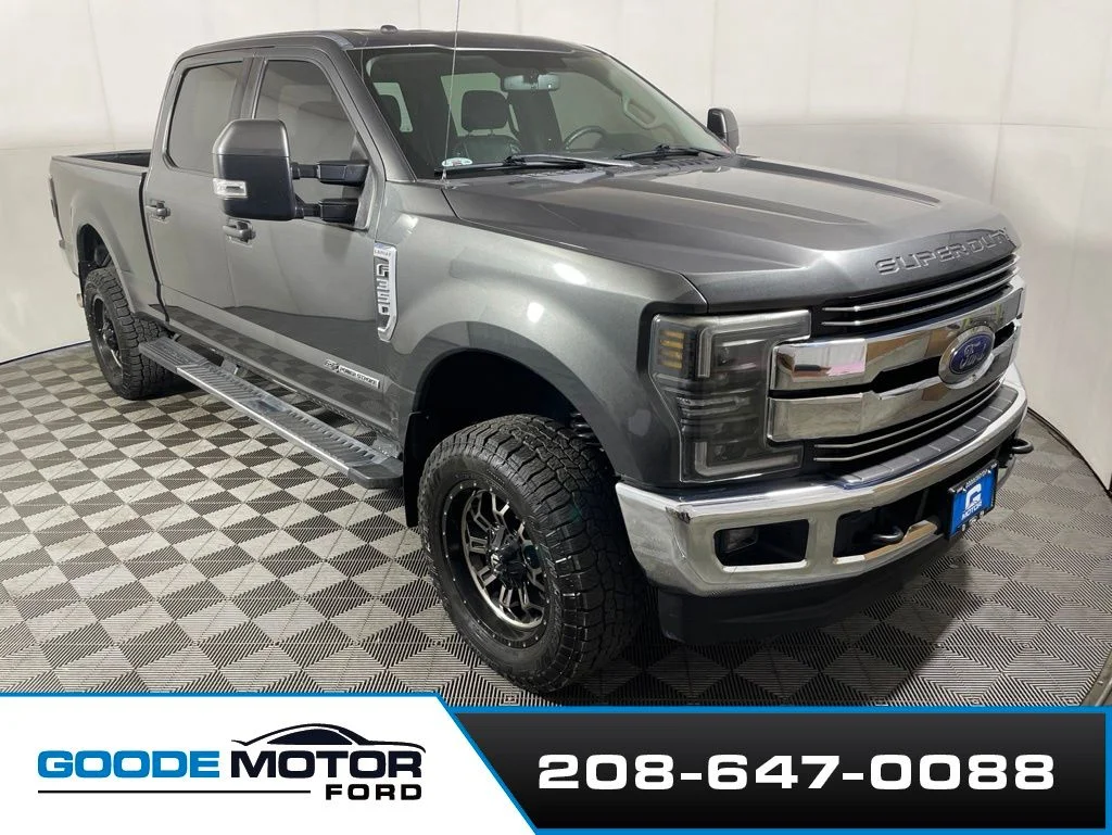 2018 Ford F-350 Lariat 4x4 Crew Cab 6-1/2' Box SRW's photo