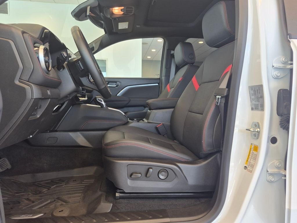 Used 2026 White Chevrolet Z71 image 13