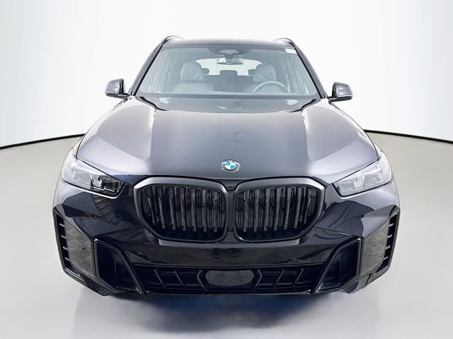 New 2026 Black Sapphire Metallic BMW xDrive40i image 2