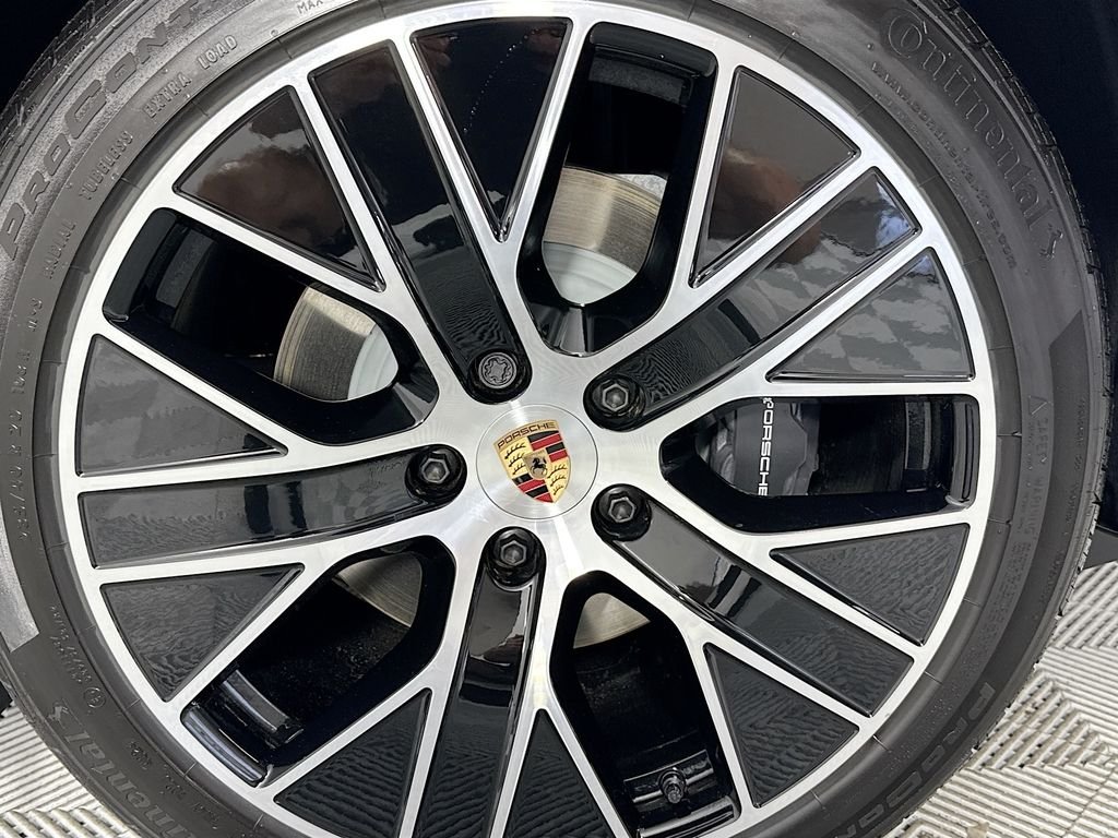 Used 2025 Black Porsche  image 30