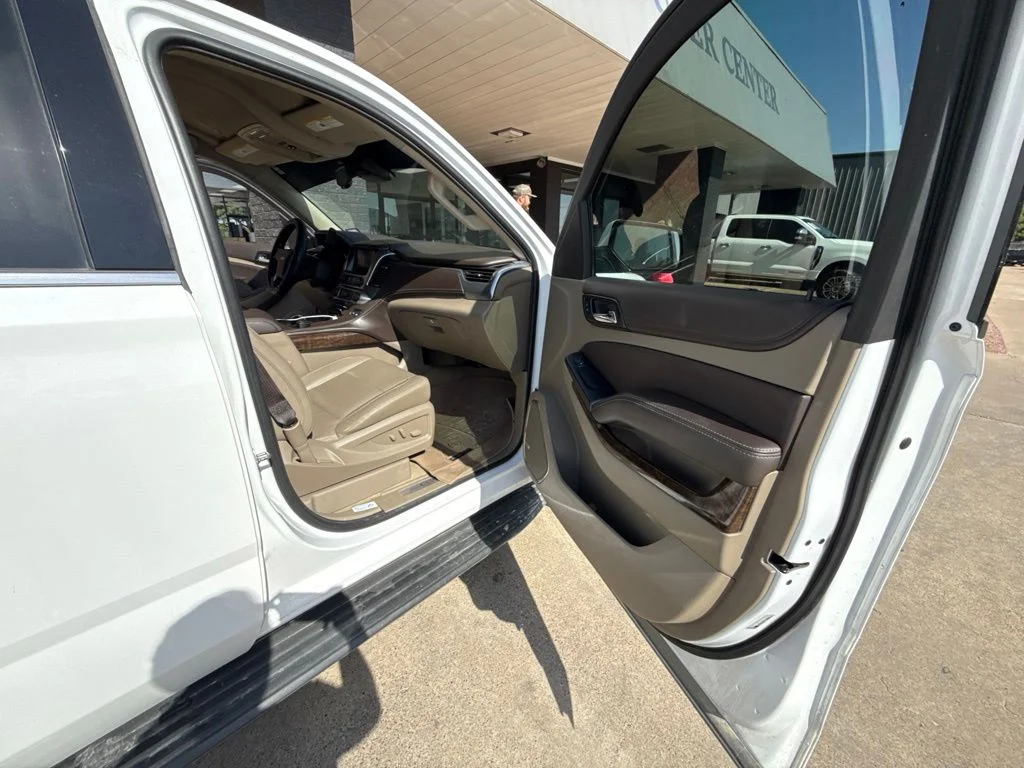 Used 2018 White Chevrolet LT image 18