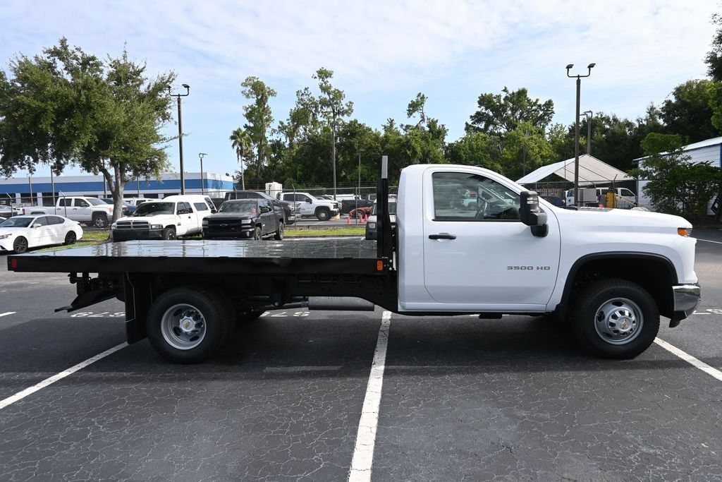 New 2026 Summit White Chevrolet Work Truck image 6