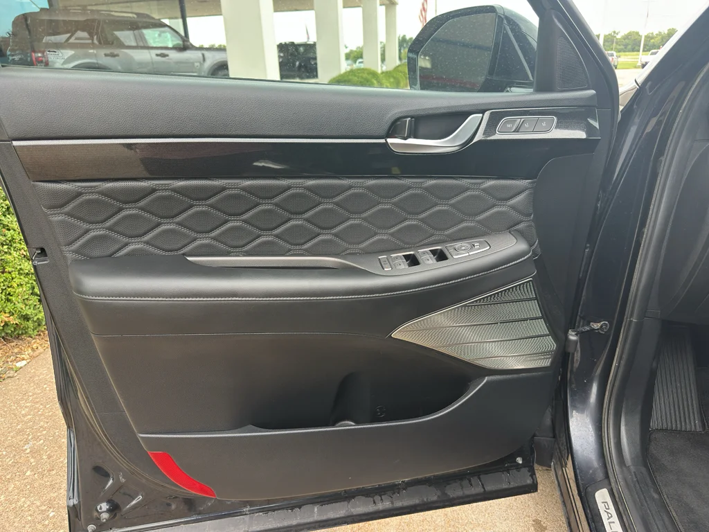 Used 2022 Moonlight Cloud Hyundai Calligraphy image 14